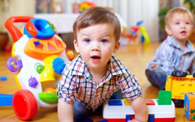 QUEL RYTHME IDÉAL DE SOMMEIL POUR LA PETITE ENFANCE ?